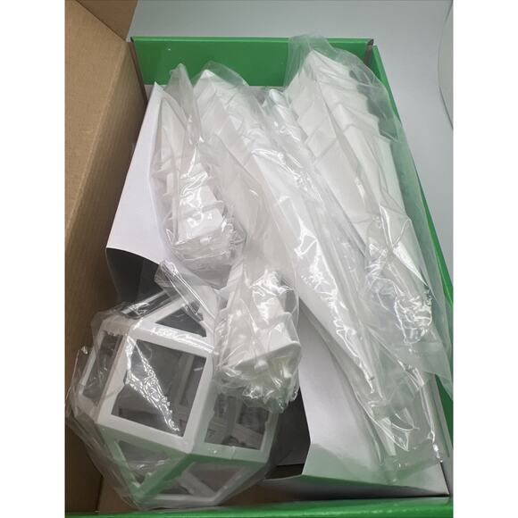 illuminated Christmas Tree Topper 12” White Starburst - Picture 2 of 3